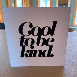 Self standing wood sign